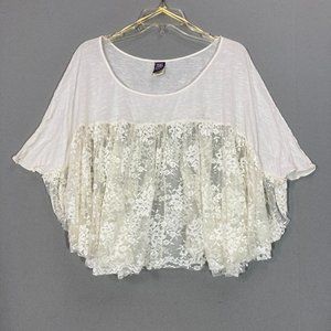 Free People Lace Tee T-Shirt Top Ivory Short Sleeve casual Boho Small Scoop neck
